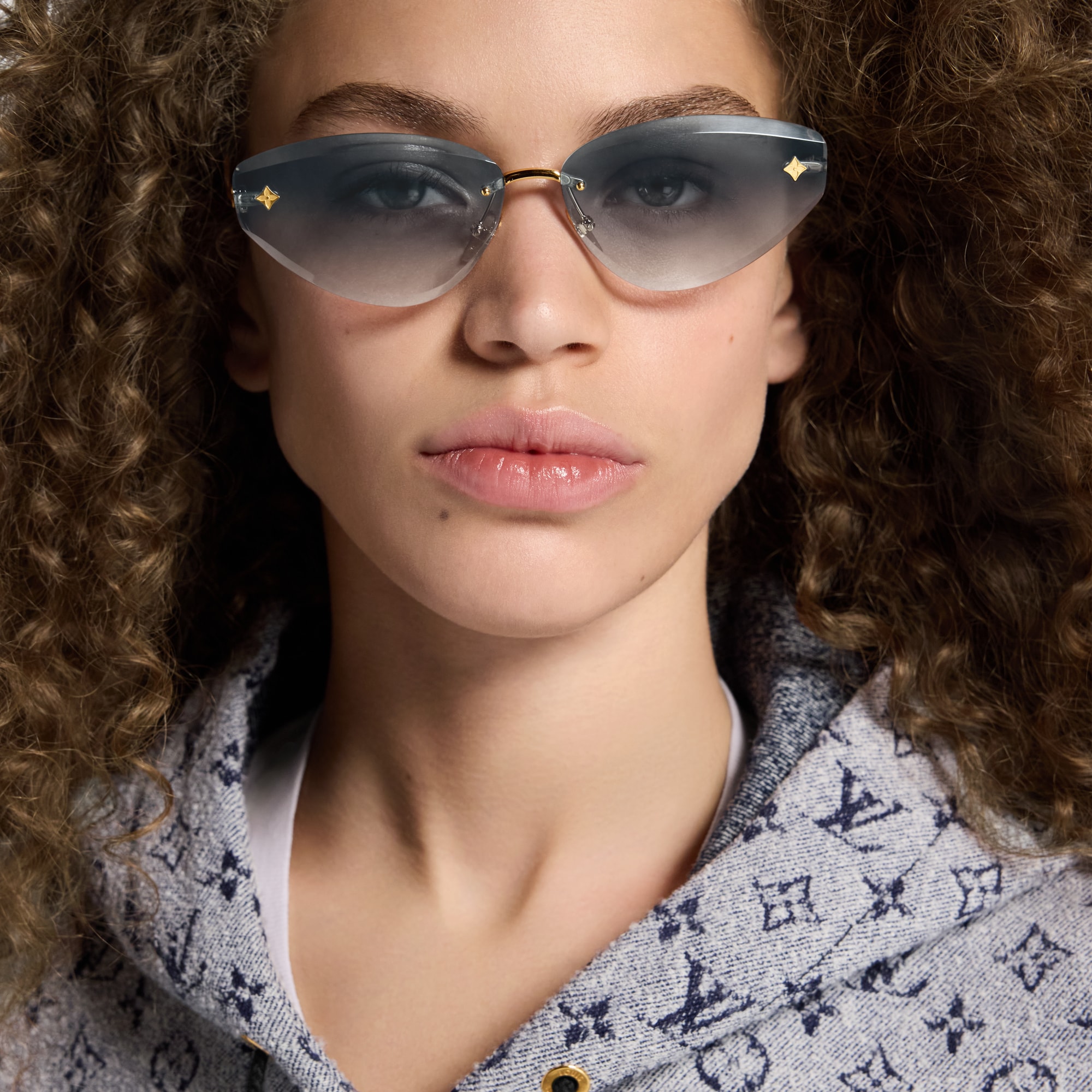 LV Jewel Low Cat Eye Sunglasses S00 - Women - Accessories